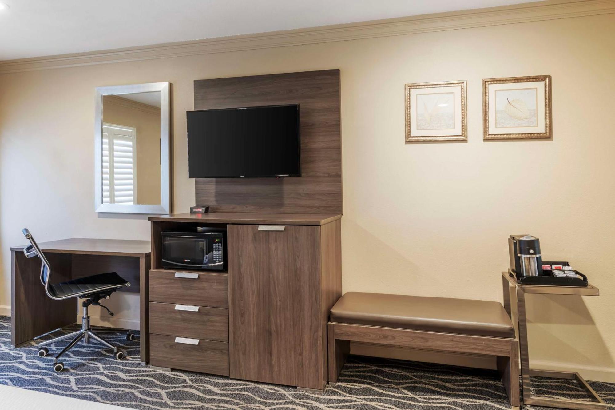 Best Western Plus Hill House Bakersfield Ngoại thất bức ảnh