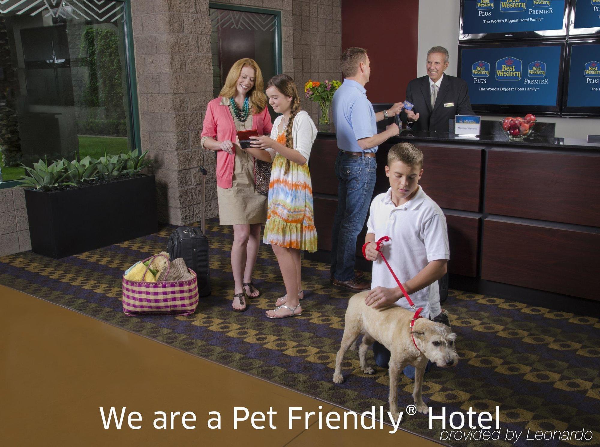 Best Western Plus Hill House Bakersfield Ngoại thất bức ảnh
