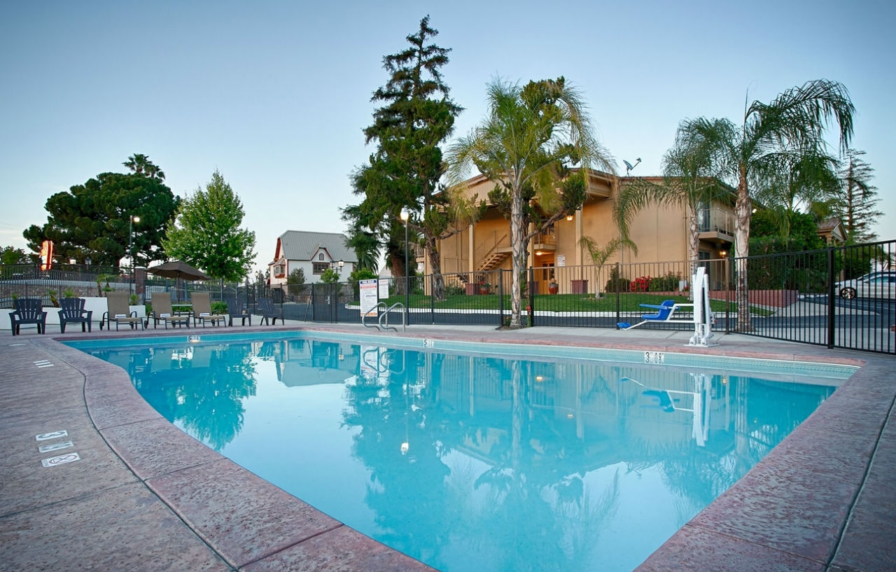 Best Western Plus Hill House Bakersfield Ngoại thất bức ảnh